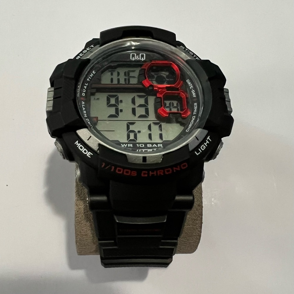 Q&Q Black Digital Sports Watch